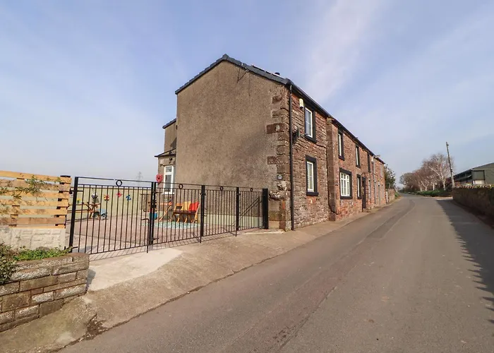 Semesterbostad Daisy *